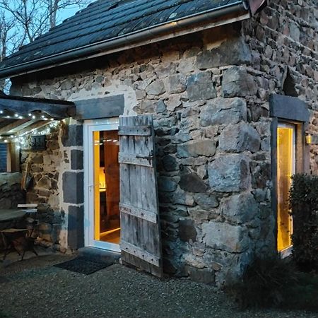 Suites De Campagne Les Eydieux, Petits Dejeuners Inclus Saint-Angel  외부 사진