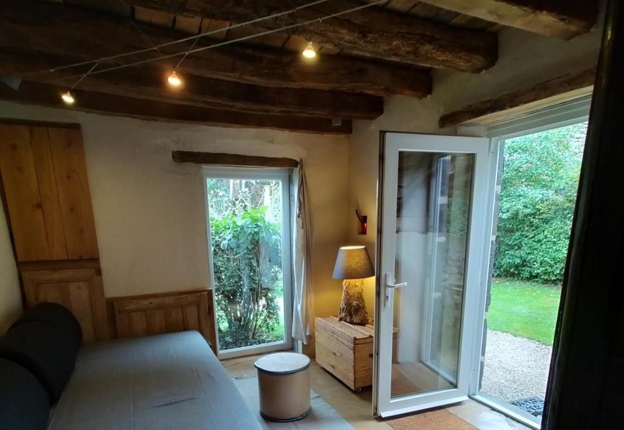 Suites De Campagne Les Eydieux, Petits Dejeuners Inclus Saint-Angel  외부 사진