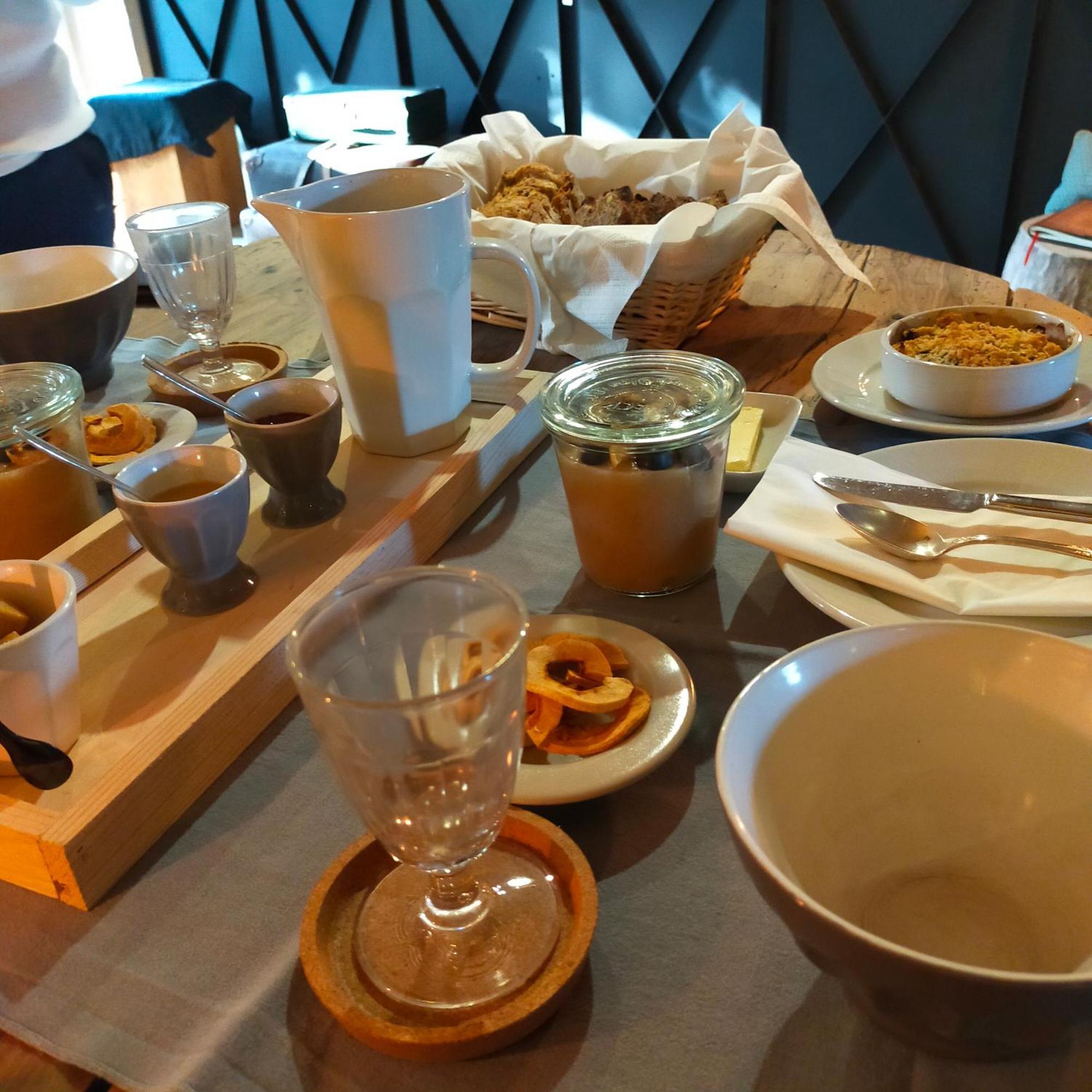 Suites De Campagne Les Eydieux, Petits Dejeuners Inclus Saint-Angel  외부 사진
