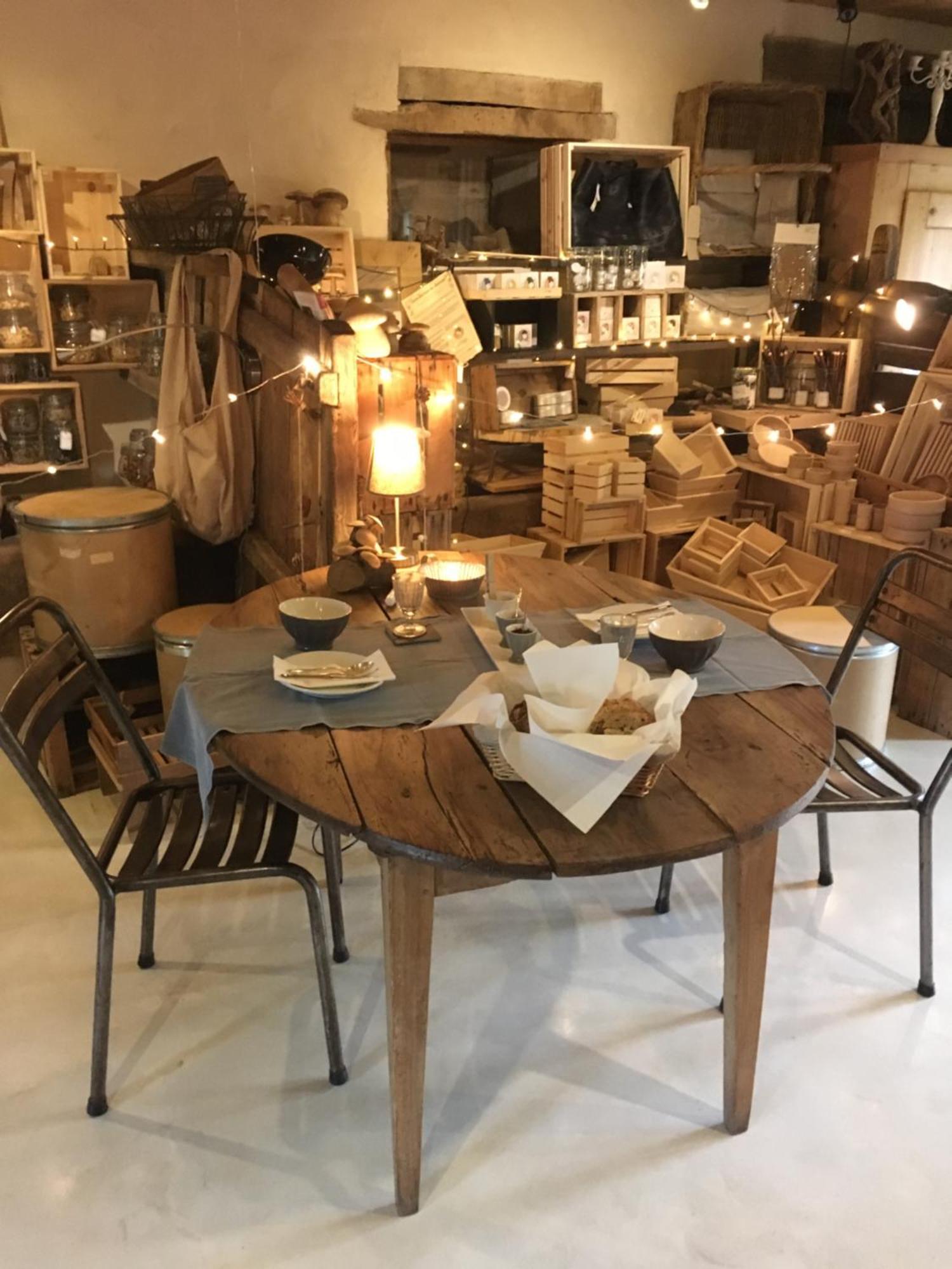 Suites De Campagne Les Eydieux, Petits Dejeuners Inclus Saint-Angel  외부 사진